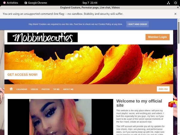 [Image: England-Couture-Fuck.jpg]